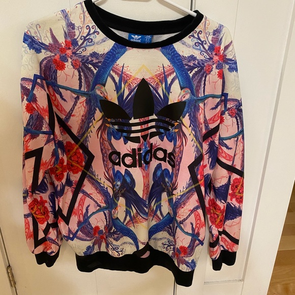 adidas Sweaters - 6 Hr. Sale Adidas crewneck